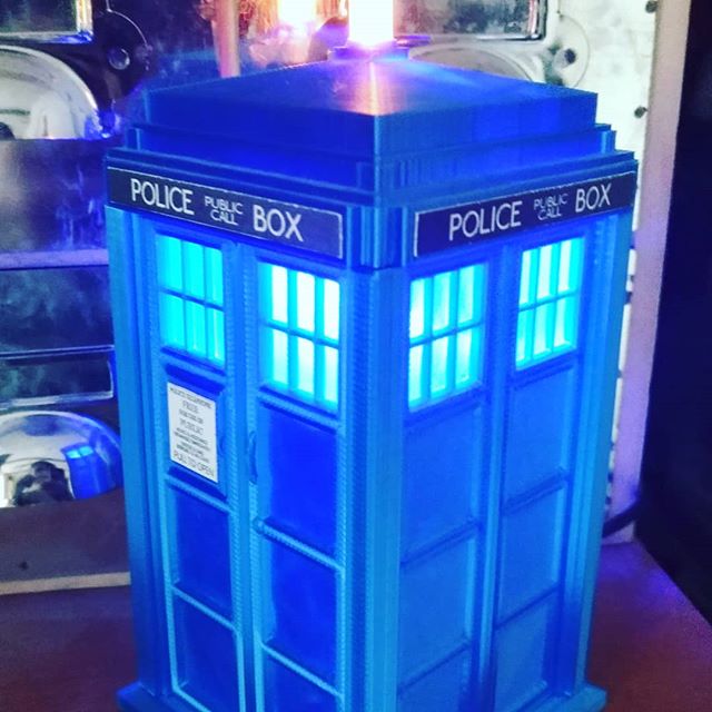 #tardis #doctorwho avec #esp et #sonometer en #mqtt. Comment détecter les aboiements de ses chiens avec classe !